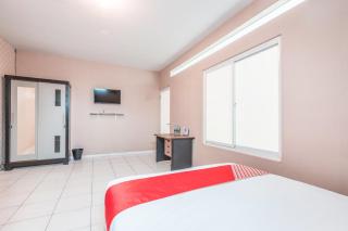 Super OYO 1868 J&b Room Pramuka - Jakarta - 9
