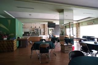 OYO 2015 Bandara Hotel Balikpapan - Balikpapan - 5