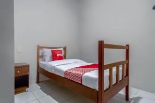 Super OYO 2345 HOMESTAY JAYA - Medan - 9