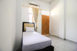 OYO Life 2553 Kost Daya - Pekanbaru - 3