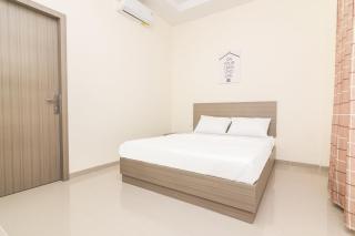 OYO Life 2735 Graha Nirwana - Tanjungriau - 9