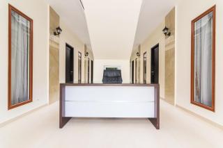 OYO Life 2735 Graha Nirwana - 1