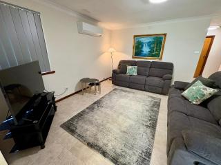 Peel Terrace Escape - Busselton - 9