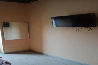 OYO Life 90646 Villa Karsinem Pasuruan - 5