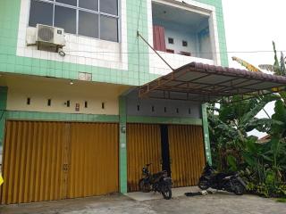 OYO 93192 Andesta Guest House SyariahNearAgrowisata Sungai Pinang Agro Nadin - Pekanbaru - 8