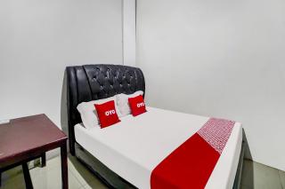 OYO 91224 Brayan Guest House - Medan - 3