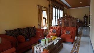 OYO Life 92886 Rumah Nyaman Radhika 2 Syariah - Tuban - 7