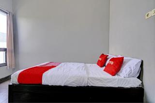 OYO 93328 Graha Citra Syariah - 2