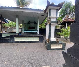 SPOT ON 93441 Gians Homestay Near SMKN 2 Kuripan - Lembuak - 7