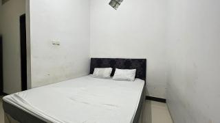 OYO 92100 Kost Biru - Makassar - 4