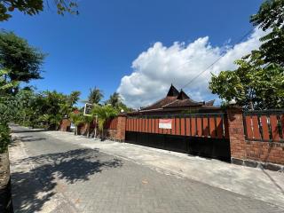Capital O 92615 Villa Utama D'alas Purwo - Ringinpintu - 5