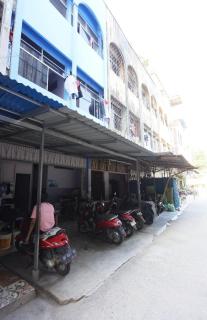 SPOT ON 93276 Fendi 2 Homestay SyariahNearPelabuhan Feri Batam Centre - Nagoya - 9