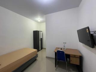 Hotel O Penginapan Musafir Syariah Near Paramount Woman & Childern's Hospital - Pangkajene - 8