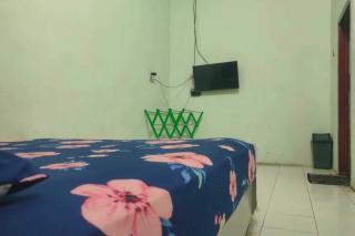 OYO 93268 Maradona Guest House - Medan - 2
