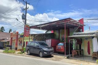 OYO 93875 Tifar House Near Lapangan Raja-raja - Pallenguk - 9