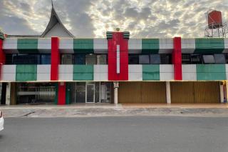 Capital O 94156 Hotel Gemudi Gold Islami - Padang - 0