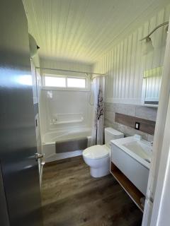 Newly Renovated Confederation Bridge View Cottages - 5