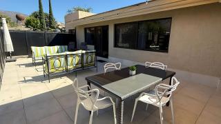 Beautifully Renovated Huge 3 Bedroom House - Walk to everything - Roof top patio - Ajijic - 8