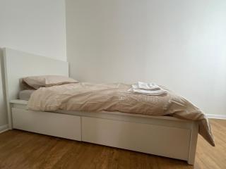 Howard House - Luton - 3
