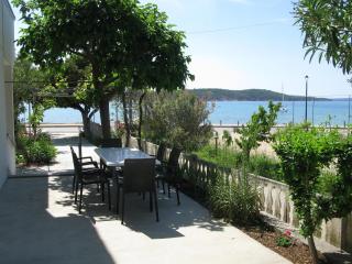 Apartments by the sea Barbat, Rab - 24217 - Rab - 4