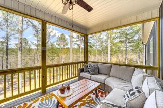 Gated Community with Perks North Carolina Hideaway - Hickory - 8