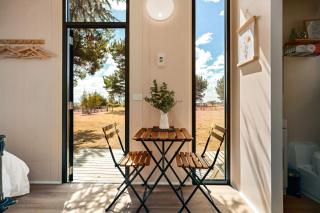 Central Ranges Retreat by Tiny Away - - 7