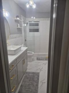 Cane Garden Bay 2 bed Apt - 4