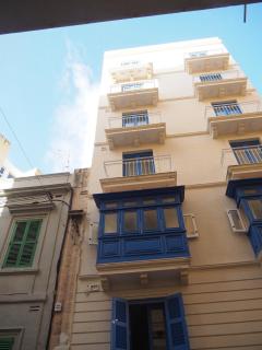 V86 - Sliema Balluta Old College Apt - Sliema - 9