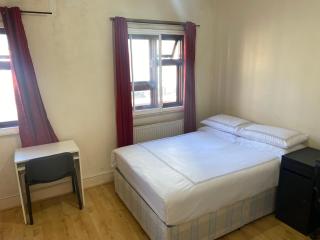 Cozy Private Room Near Cambridge Heath station - London - 9
