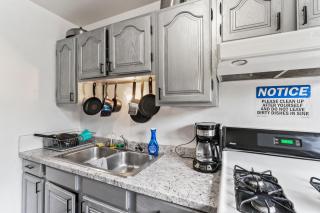 KING SUITE ON 16TH AVE - Anchorage - 2