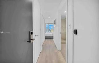 Studio Beach Apmt 2 Full Q Beds, Amazing View - Hallandale Beach - 5