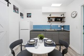 Luna Beach House - Hollywood - 5