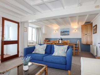 5 Sea View Street - Cemaes Bay - 4