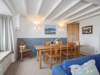 5 Sea View Street - Cemaes Bay - 3