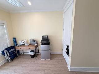 Be a Nomad - Beachside Studio - 1 Block to Sand! - 4