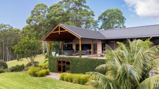 Myava -Book For 2 Nights And Stay A 3rd Night Free Of Charge - Berry - 2