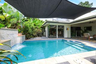Villa Blue - Coastal Family Escape - Palm Cove - 0