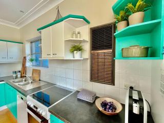 Banyan, 14 Montevideo Parade - Spacious pet friendly property with air con and WiFi - Nelson Bay - 1