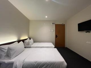 Swing and Pillows - Malacca Mahkota Parade - 1