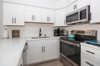 Ocean view renovated condo with balcony - Ocean City - 3
