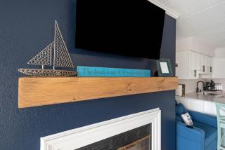 Ocean view renovated condo with balcony - 8