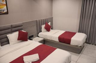 Hotel Dhara - Ahmedabad - 6