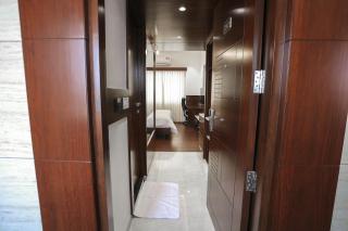 Hotel Lakshmi Towers - - 4