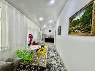 Mansard 91 - - 8