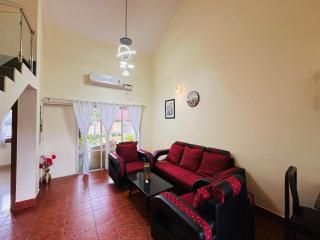 RashNik Villas & Reosrt Anjuna with pool & kitchen - Anjuna - 4