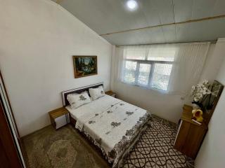 Mansard 91 - - 4