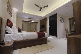 Hotel Vista Suites - Tezpur - 0