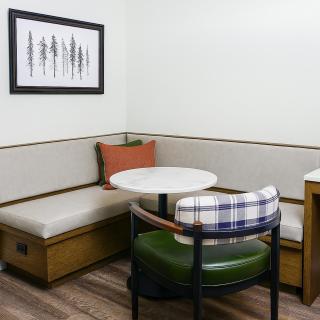 The Woodrose- NEWLY RENOVATED - Willits - 8