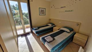 Duplex 4-6 p, Terrasses, Piscine, climatisé, Lozari, Corse - 2