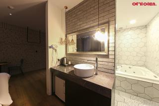Ignis Hotel - Busan - 0